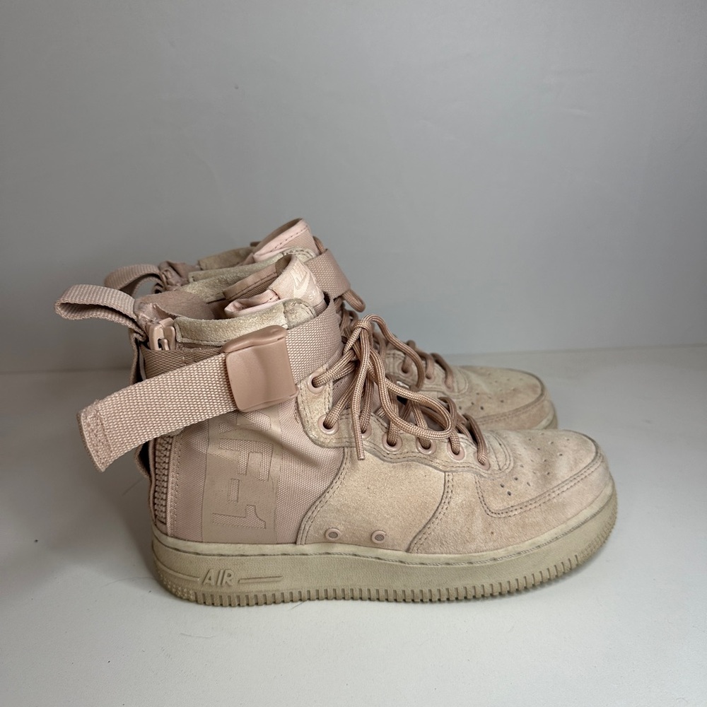 Nike Air Force 1 High Pink